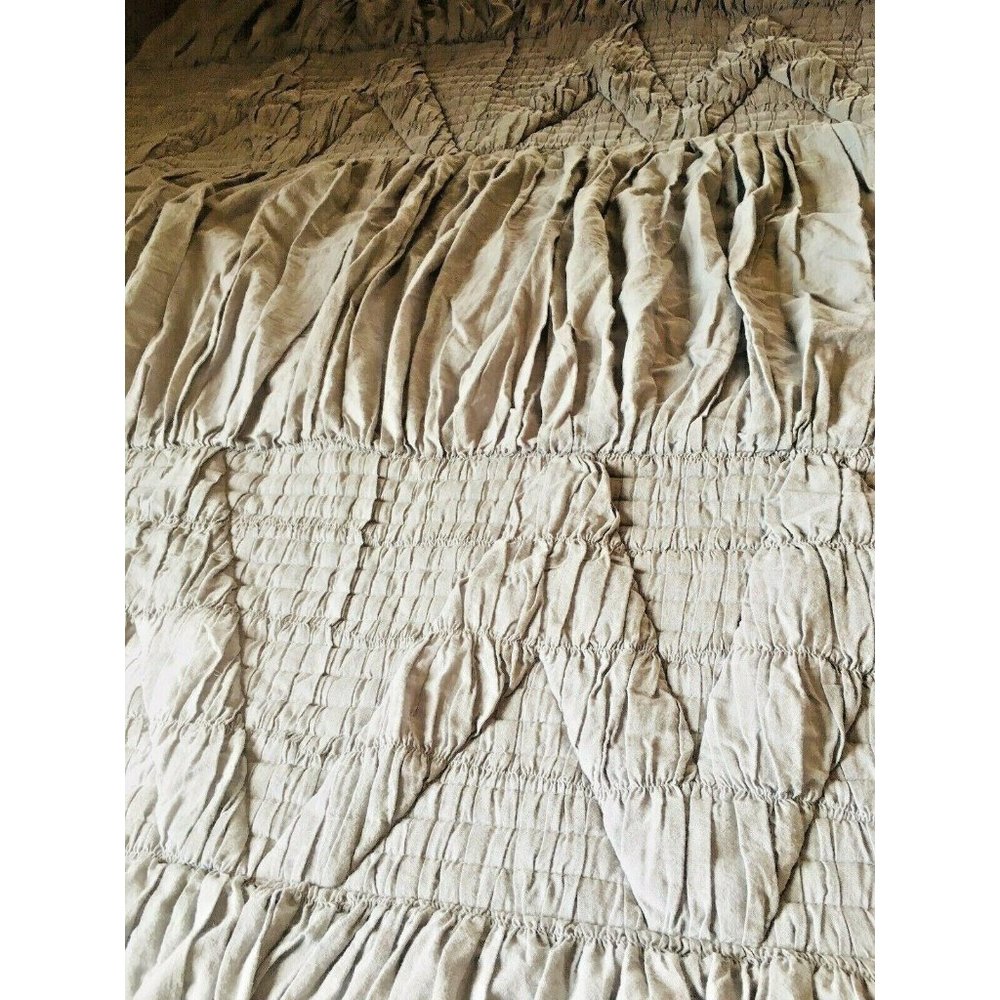 Pottery Barn Teen Queen/Full "Pucker Up" Comforter